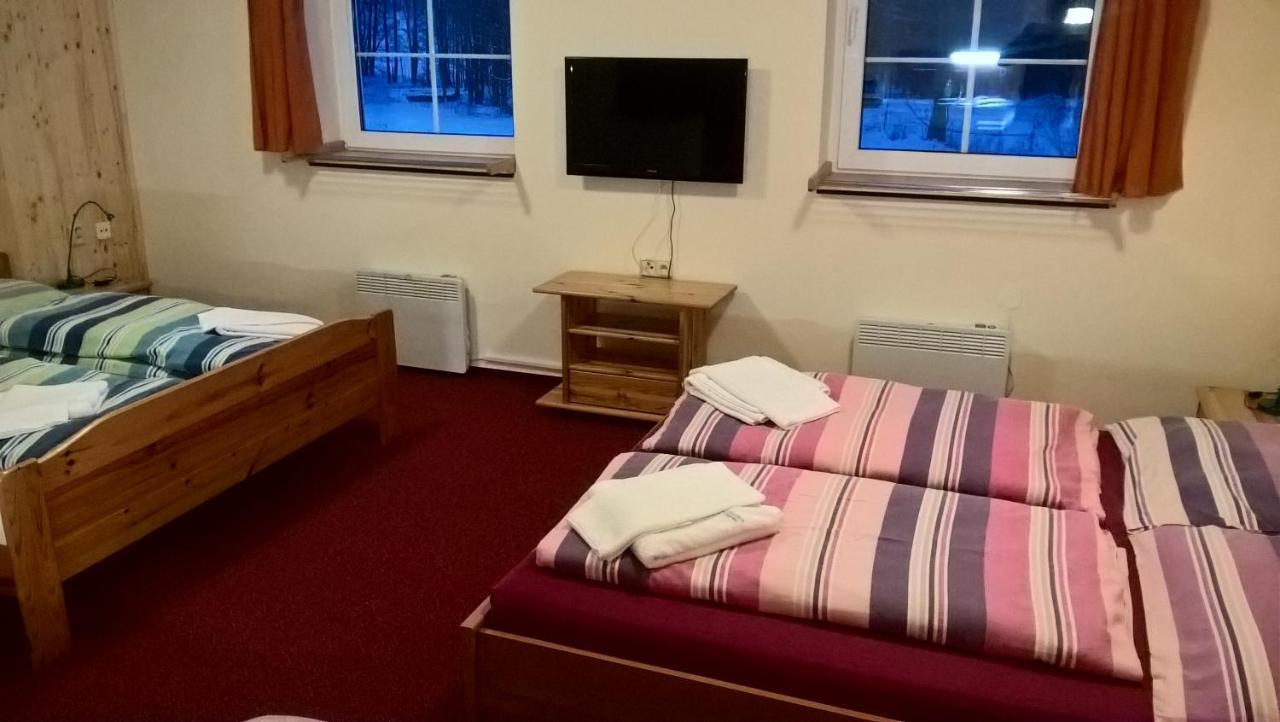 Studia Pod Lysou Apartment *